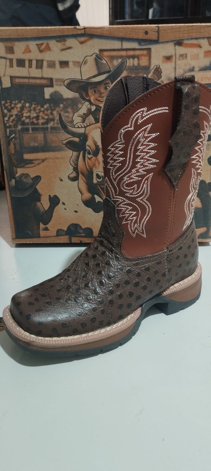 Modelo de bota infantil 8