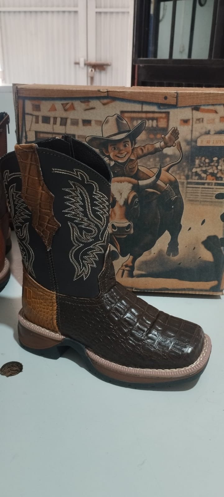Modelo de bota infantil 9